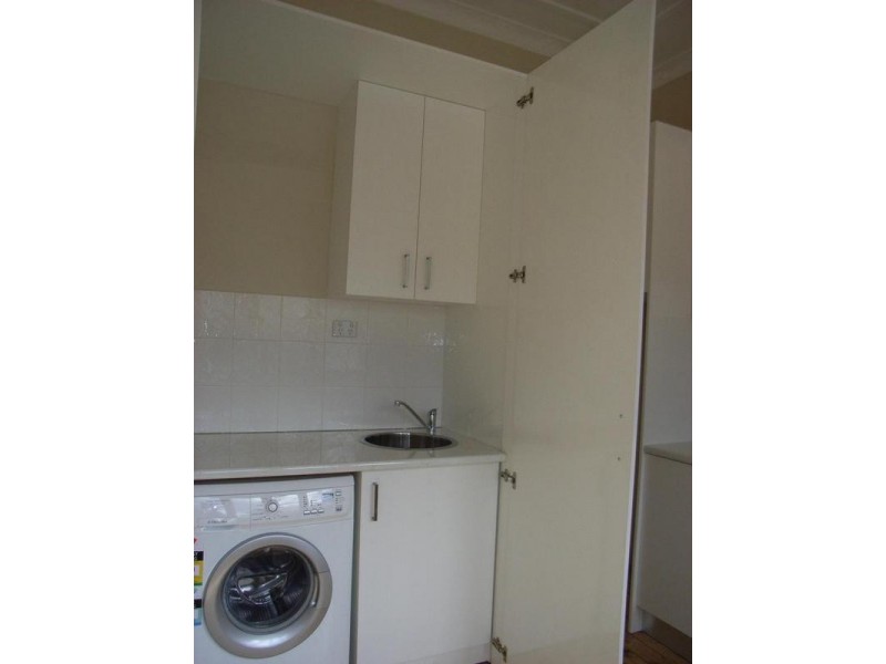 2/16a Hampden Road, Russell Lea NSW 2046