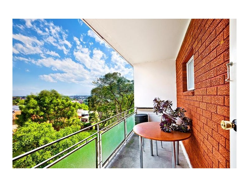 9/64 Lyons Road, Drummoyne NSW 2047