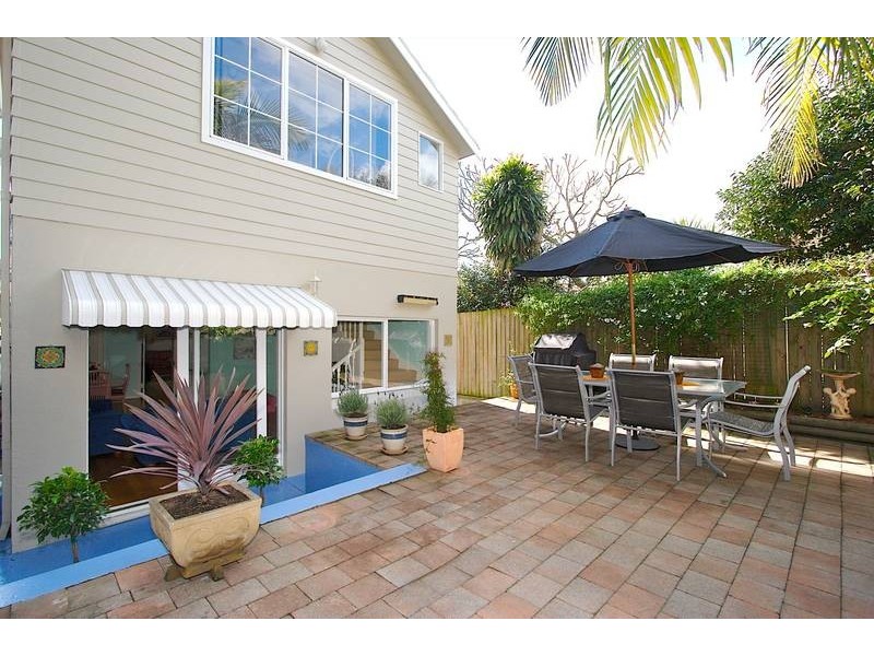135 Lyons Road, Drummoyne NSW 2047