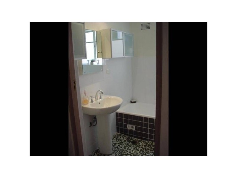 11 Bayswater Street, Drummoyne NSW 2047