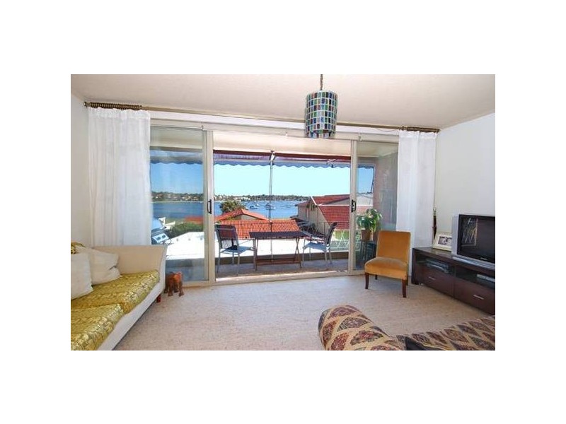 2/311 Victoria
Place, Drummoyne NSW 2047