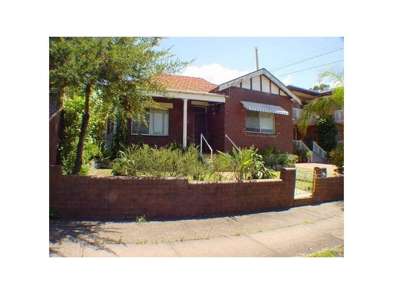 81 Correys Avenue, Concord NSW 2137