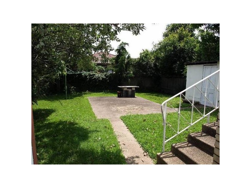 38 Bay Road, Russell Lea NSW 2046