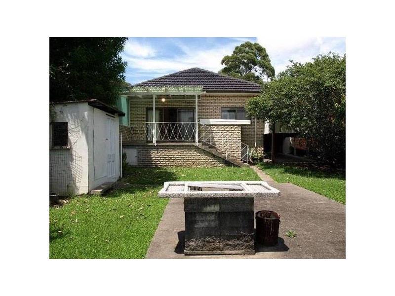 38 Bay Road, Russell Lea NSW 2046