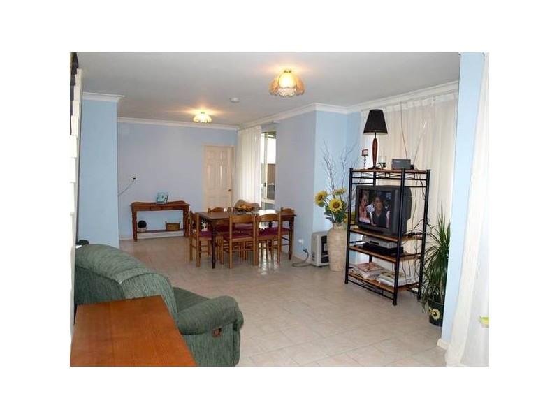 2/128 Hampden Road, Russell Lea NSW 2046