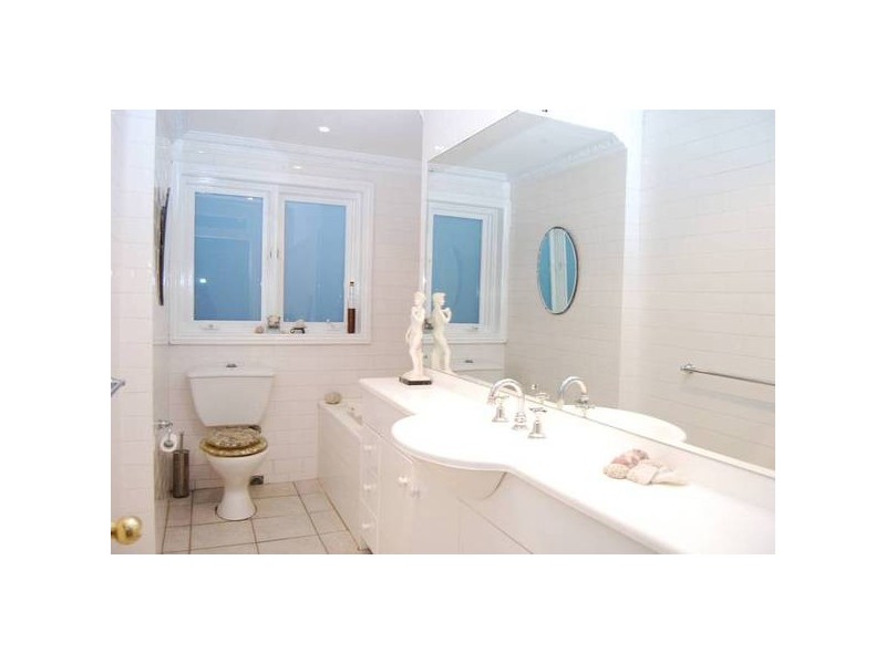 26 Henley Street, Drummoyne NSW 2047