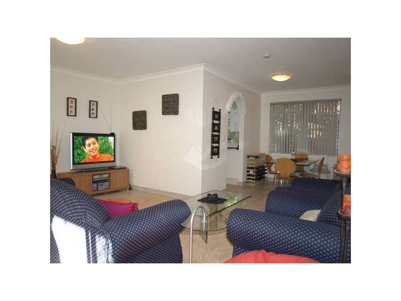 2/80 Hampden Road, Russell Lea NSW 2046