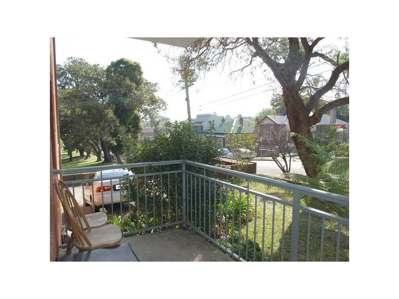 1/11 Bayswater Street, Drummoyne NSW 2047