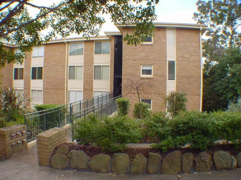 2/18 Walton Crescent, Abbotsford NSW 2046