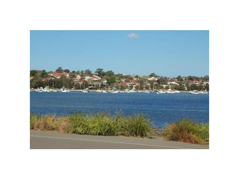 83 Henley Marine Drive, Rodd Point NSW 2046