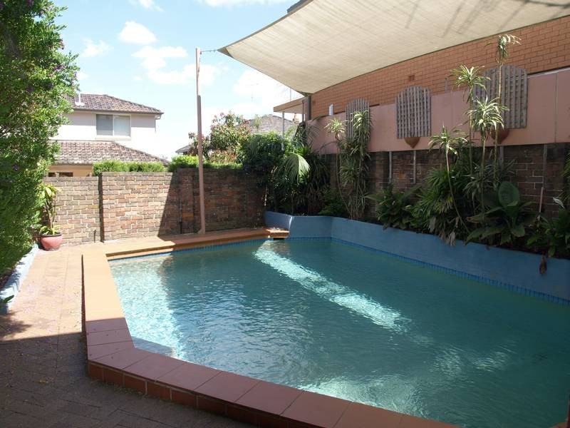 25 St Albans Street, Abbotsford NSW 2046