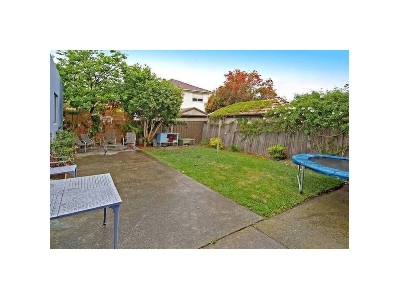 16 McCulloch Street, Russell Lea NSW 2046