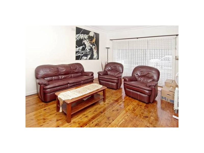 16 McCulloch Street, Russell Lea NSW 2046