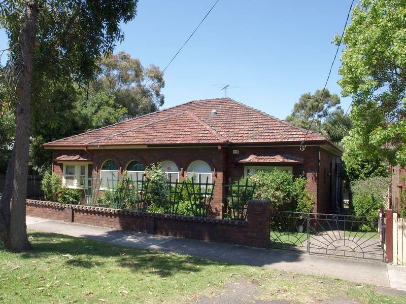 32 Regatta Road, Canada Bay NSW 2046