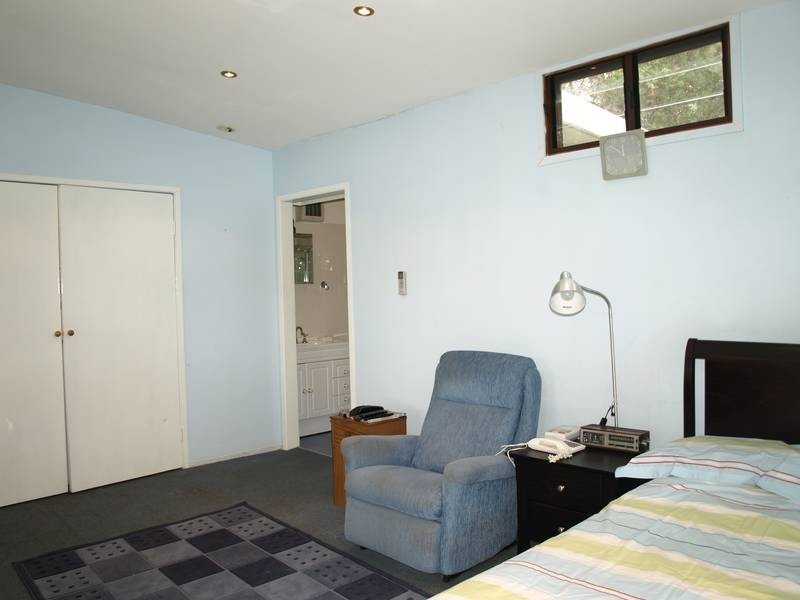 32 Regatta Road, Canada Bay NSW 2046