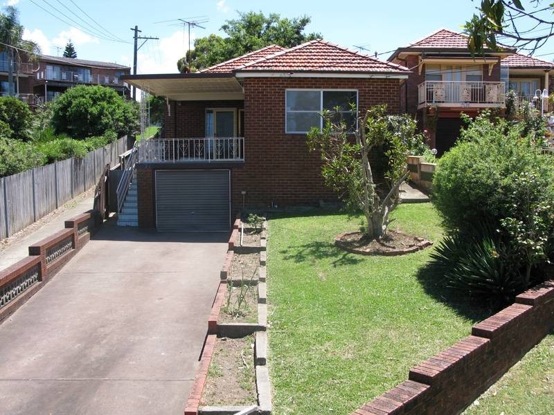 60 Clements Street, Russell Lea NSW 2046