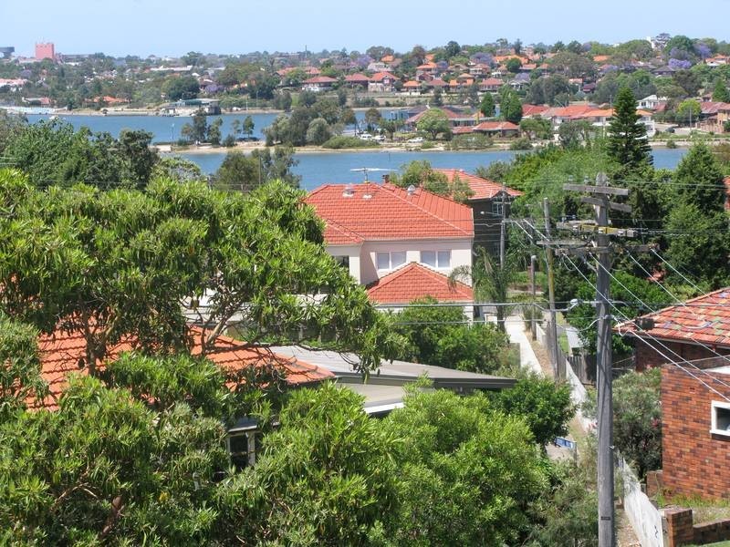 60 Clements Street, Russell Lea NSW 2046