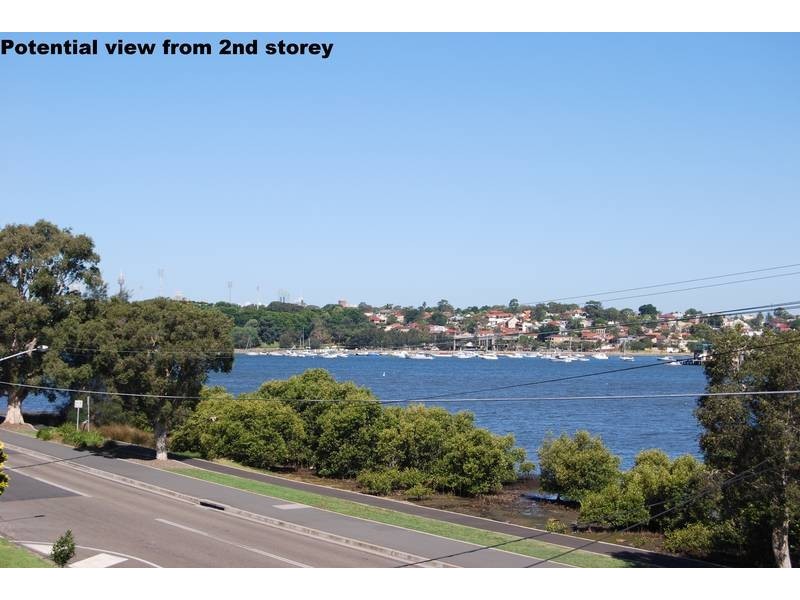 63 Henley Marine Drive, Rodd Point NSW 2046