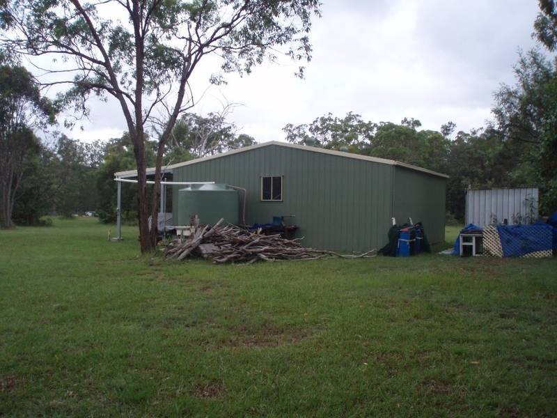 18-20 Lower Thomas Street, Howard QLD 4659