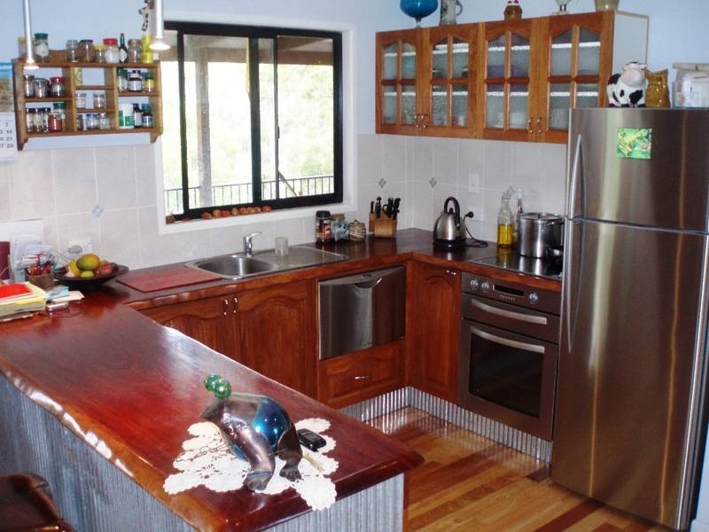 32 Roberts Road North, Torbanlea QLD 4662