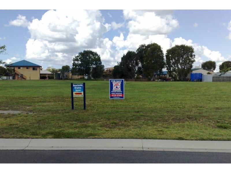19 Barramundi Dr, Burrum Heads QLD 4659