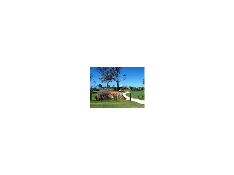 19 Barramundi Dr, Burrum Heads QLD 4659