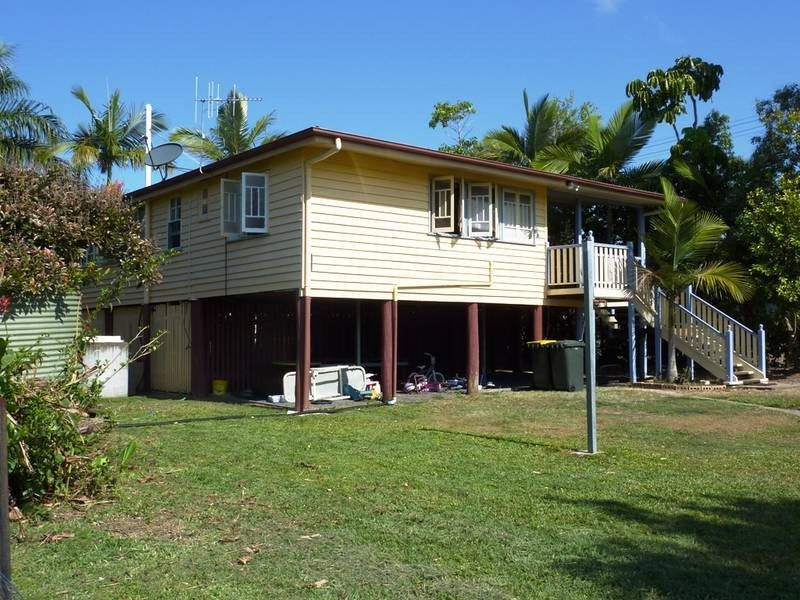 117 William St, Howard QLD 4659