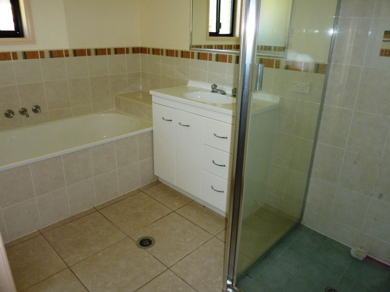 52 Hunter Street, Torbanlea QLD 4662