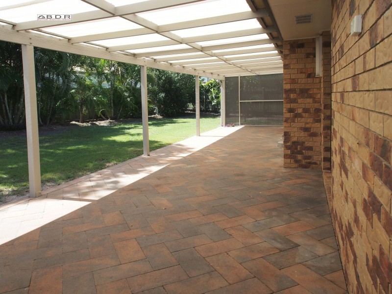 39 Ross Street, Burrum Heads QLD 4659
