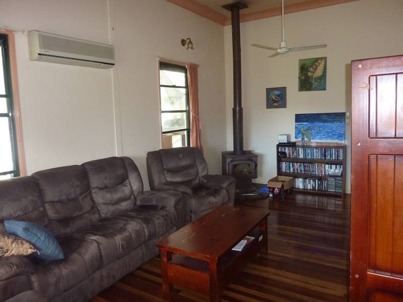 50 Whitley Street, Howard QLD 4659