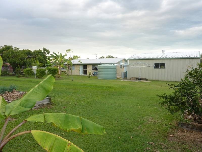 12 Roberts St, Torbanlea QLD 4662