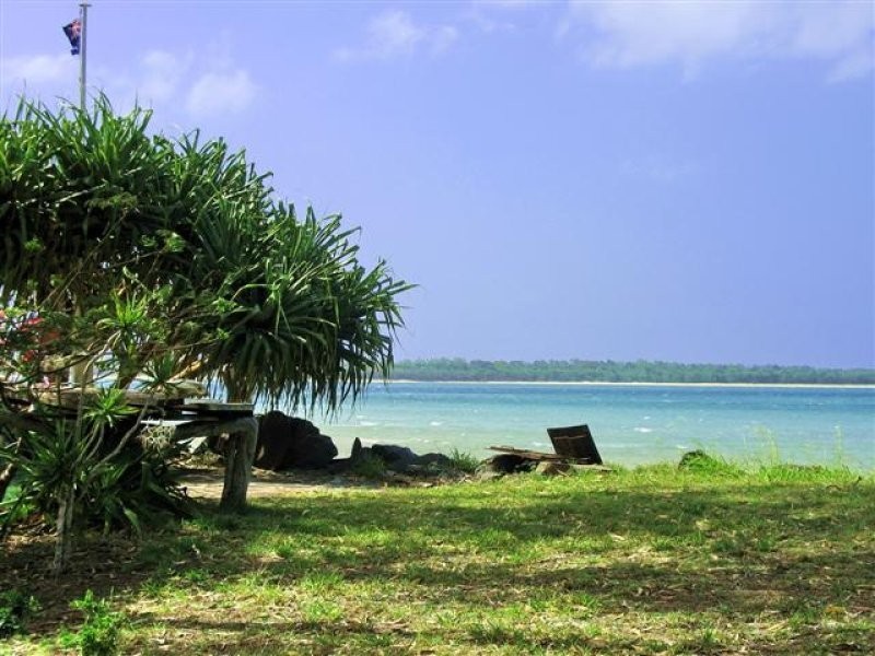 17 Ranch Park Dr, Pacific Haven QLD 4659