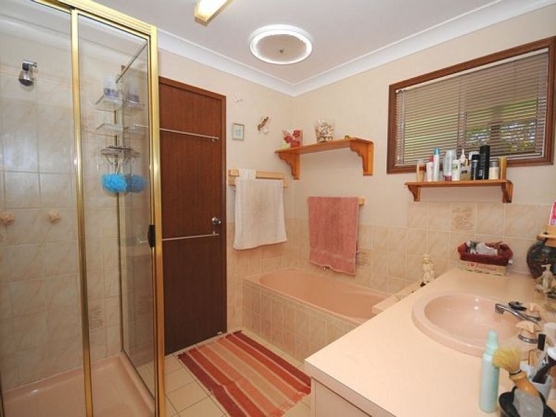 15 Dreamtime Ave, Burrum Heads QLD 4659