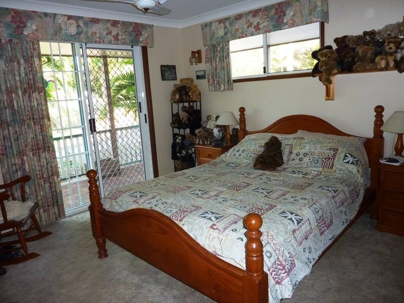 15 Dreamtime Ave, Burrum Heads QLD 4659
