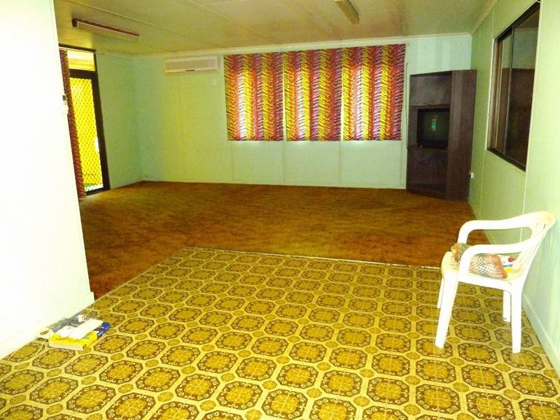 86 Old Bruce Hwy, Howard QLD 4659