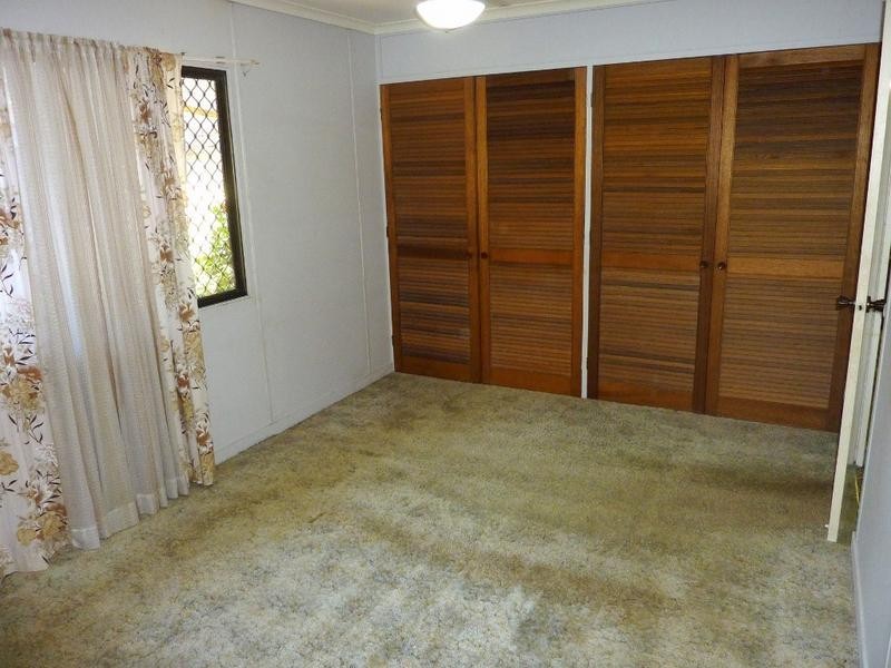 86 Old Bruce Hwy, Howard QLD 4659