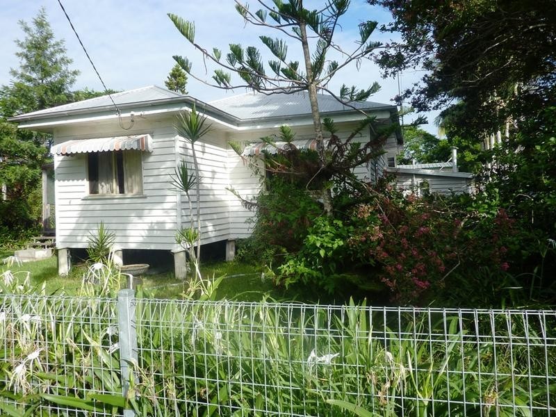 20 James St, Howard QLD 4659