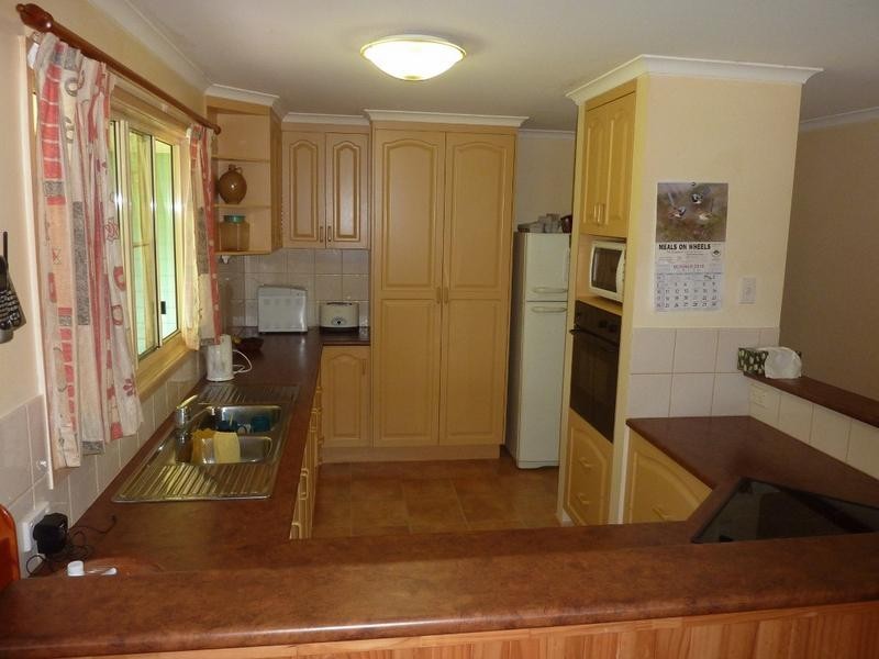 7 Rankin Street, Howard QLD 4659