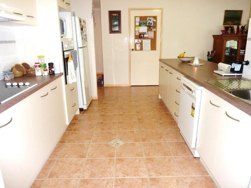 13 Eglington Street, Torbanlea QLD 4662