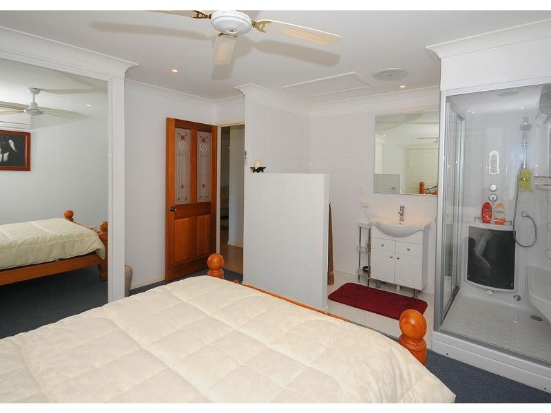 212 Pacific Haven Cct, Pacific Haven QLD 4659