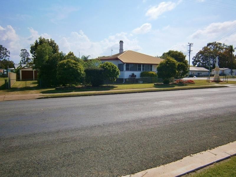 60 Steley Street, Howard QLD 4659