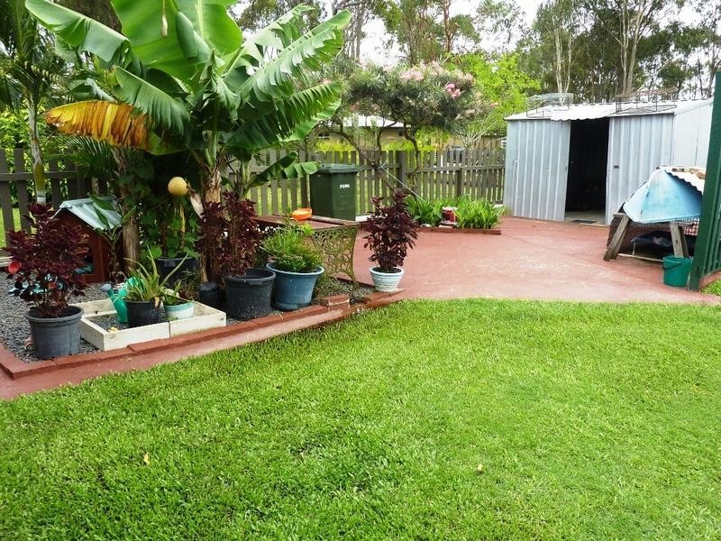 7 White Street, Howard QLD 4659