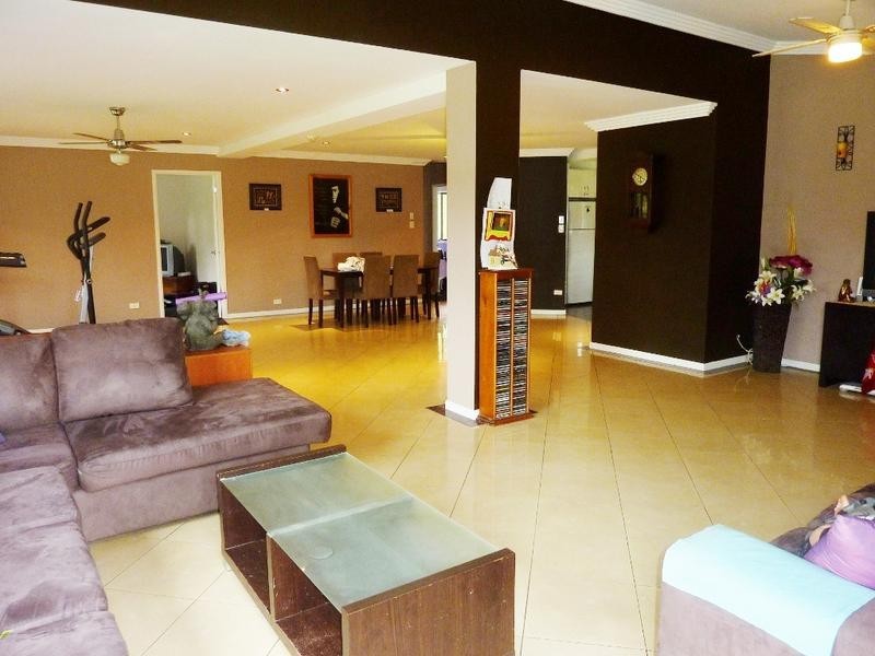 181 Pacific Haven Dr, Howard QLD 4659