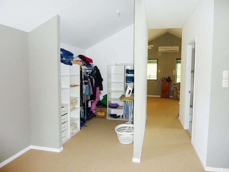 181 Pacific Haven Dr, Howard QLD 4659
