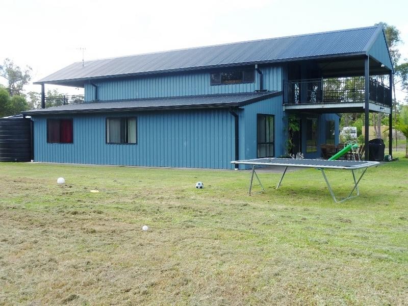 181 Pacific Haven Dr, Howard QLD 4659