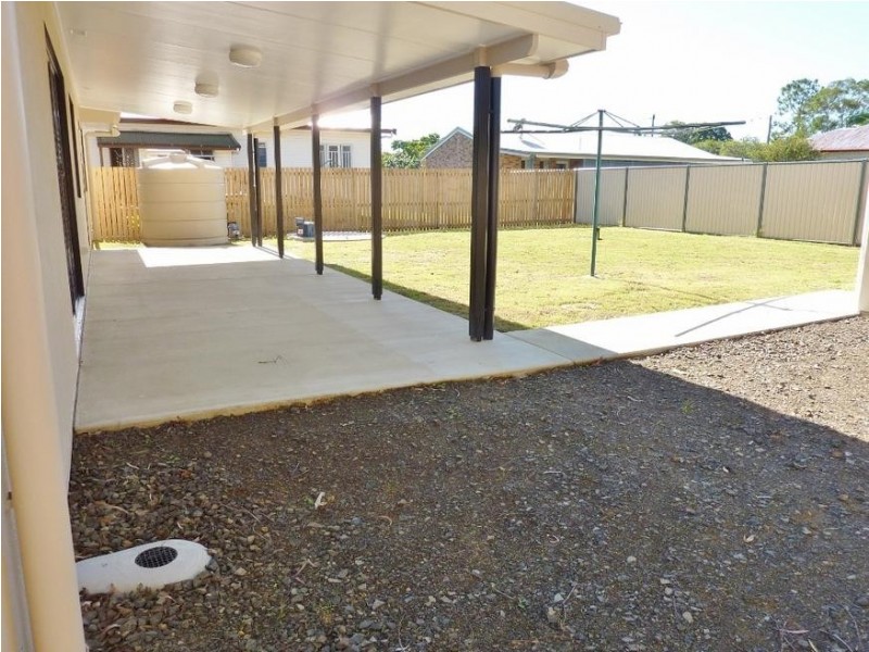 40 James Street, Howard QLD 4659