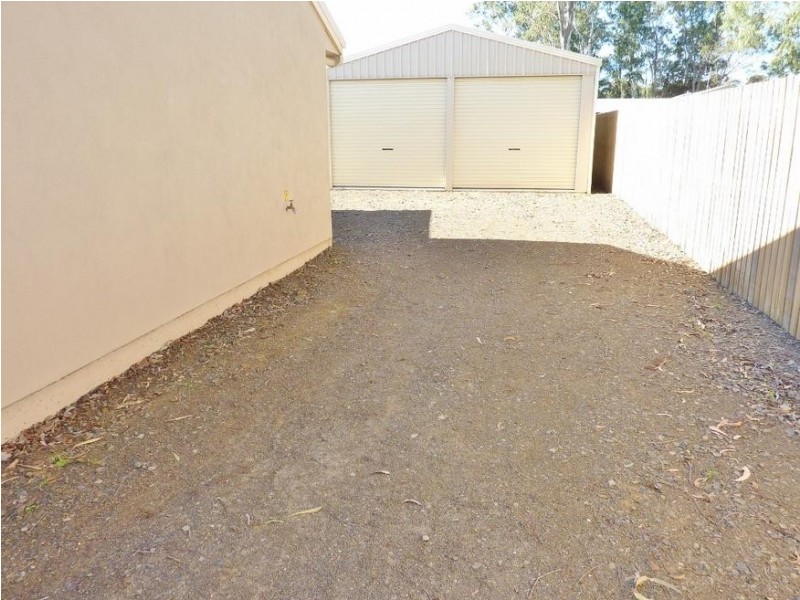 40 James Street, Howard QLD 4659