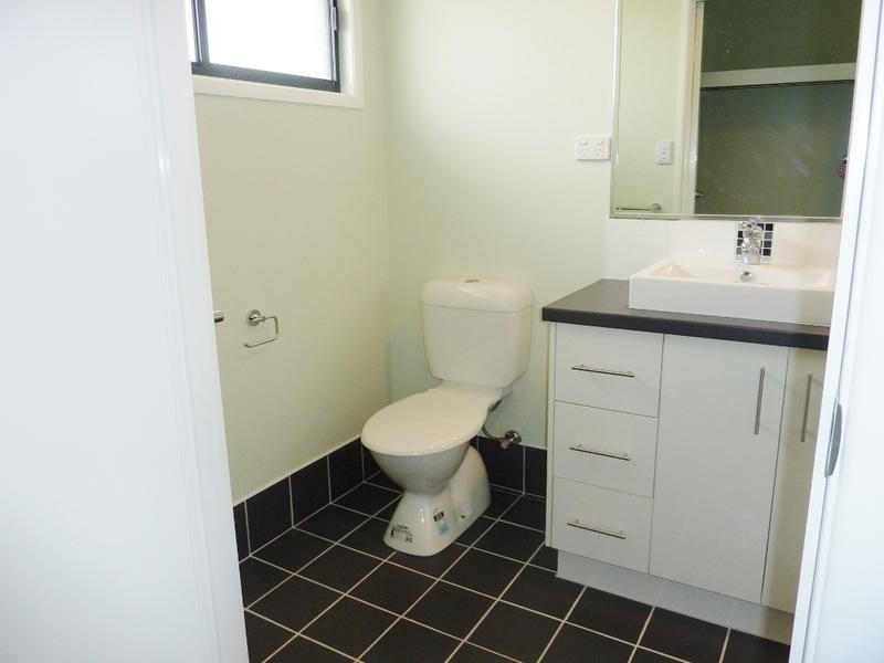 40 James Street, Howard QLD 4659