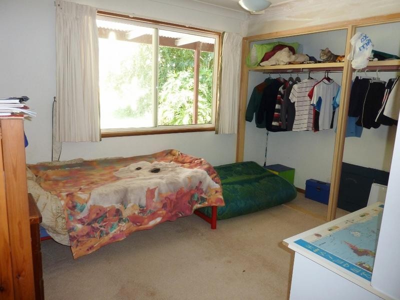 32 & 32A Pacific Haven Cct, Pacific Haven QLD 4659