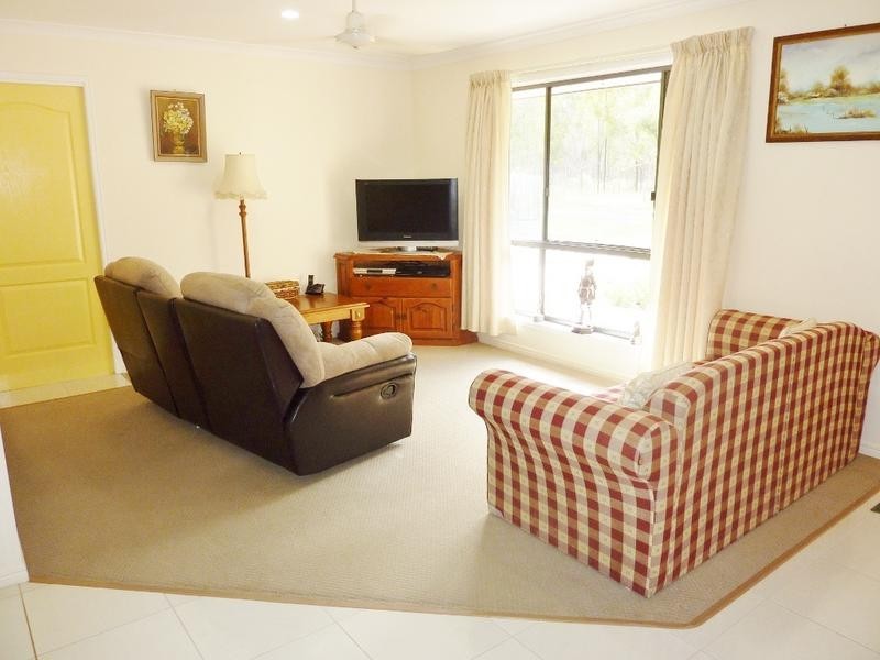 10 PRAWLE ST, Howard QLD 4659